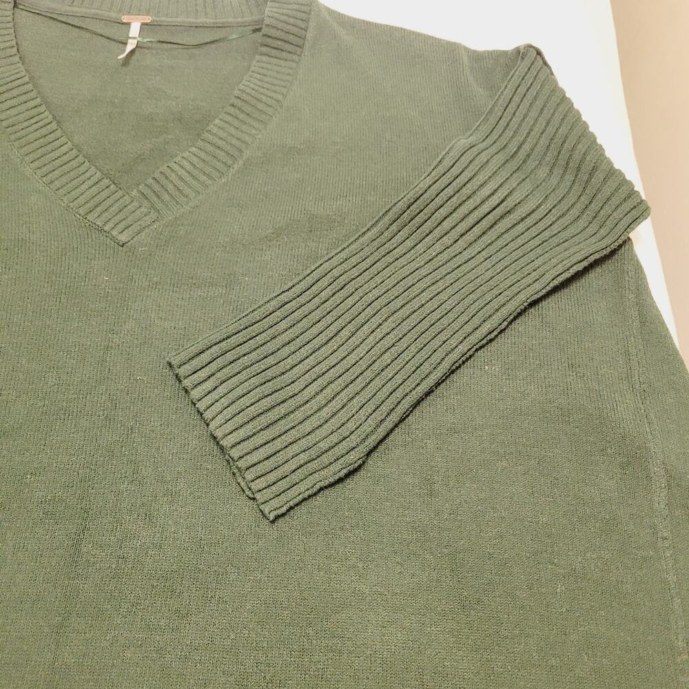 Free People Orion Sweater Large Green ALine V Neck Tunic Oversized Boho Slouchy - Picture 3 of 12